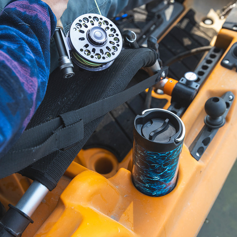 16oz-tkwide-with-cafe-cap-mossy-oak-o1 16oz_tumbler_mossyoak_bass_cafe_kayak_top_square.jpg