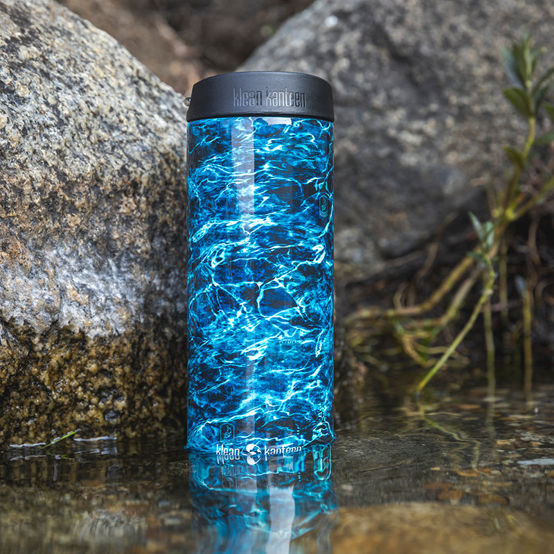 16oz-tkwide-with-cafe-cap-mossy-oak-o1 16oz_tumbler_mossyoak_bass_cafe_water_closeup_square.jpg