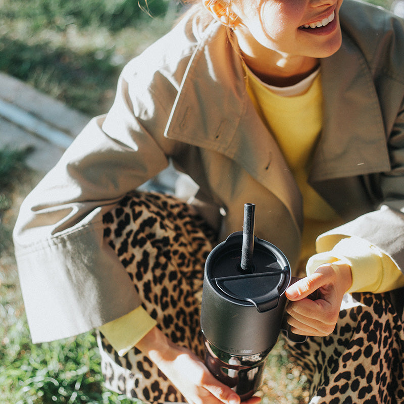 26oz-rise-tumbler-with-straw-lid-k3 26oz_rise_tumbler_black_woman_topview_square.jpg
