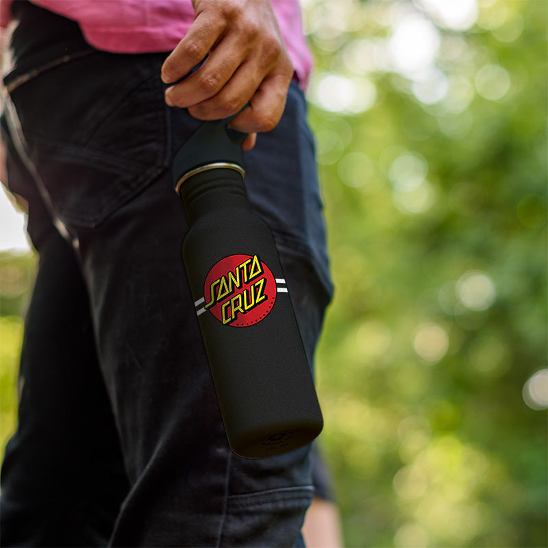 27oz-classic-with-flip-seal-sport-cap-santa-cruz-q7 27oz_classic_water_bottle_santacruz_dot_hand_square.jpg