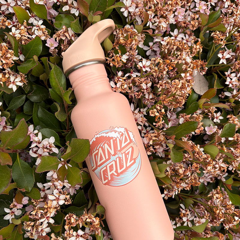 27oz-classic-with-flip-seal-sport-cap-santa-cruz-q7 27oz_classic_water_bottle_santacruz_peach_wave_dot_square.jpg