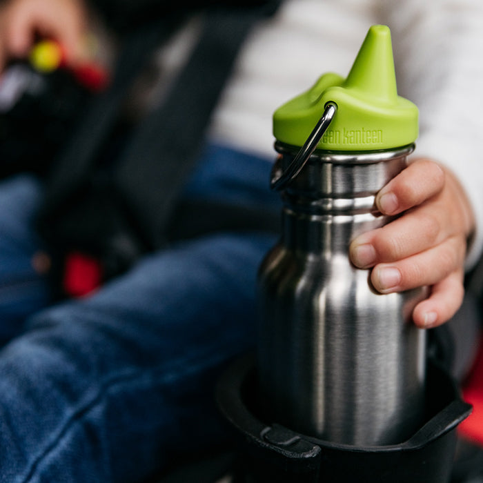 classic-kid-sippy-cap-z0 K12CNSIPPY-BS-sippy_bottle_carseat_lifestyle_6a57ff1f-474b-4c60-9003-2a6f3a064213.jpg