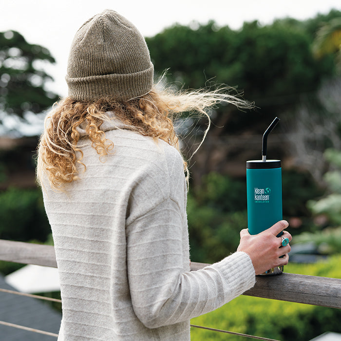 tkwide-straw-cap-j3 K20TKWPCC-EB-20pz-bottle-straw-cap_lifestyle.jpg