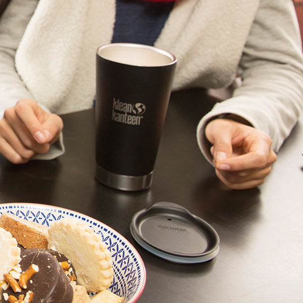 tumbler-lid-c4 K8VSSC-SB-tumblers-lid-lifestyle.jpg
