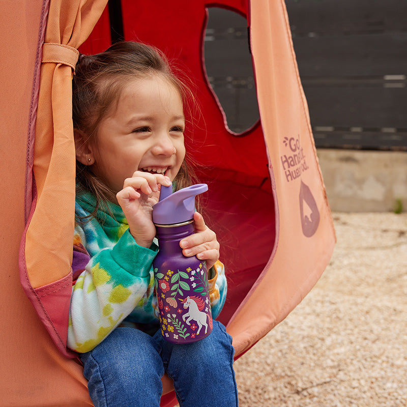 12oz-kid-s-classic-with-flip-seal-sport-cap-d0 kid_sport_flip_seal_12oz_girl_smile_hammock_square.jpg