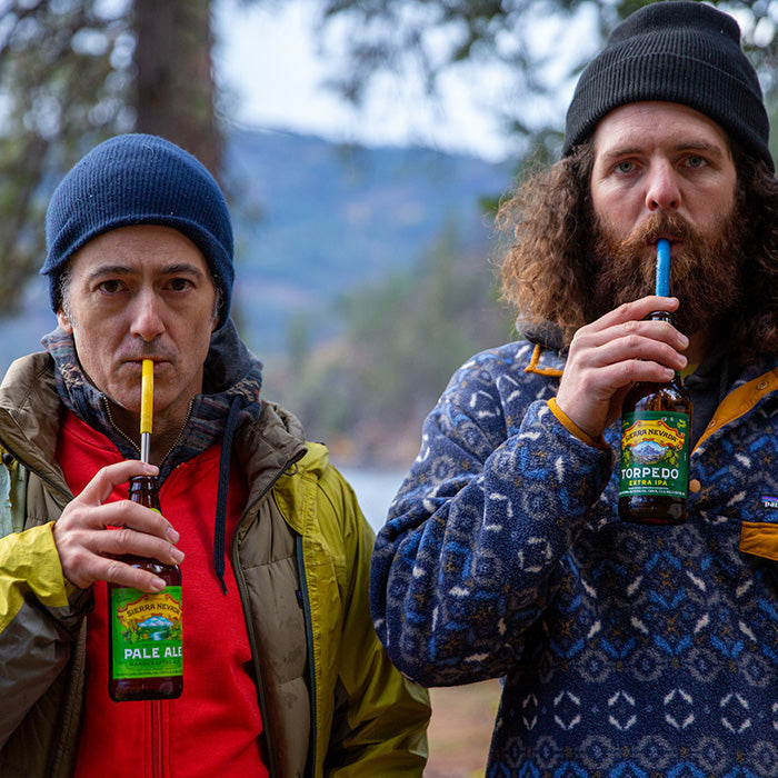 straw-4-pack-v7 recycled_steel_straws_beers_dudes_lifestyle.jpg