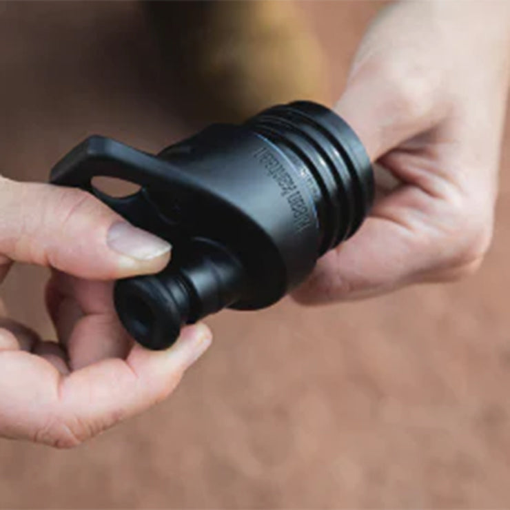 sport-cap-maintenance-kit-v4 sport_cap_maintenance_kit_pull_valve_out_lifestyle.jpg