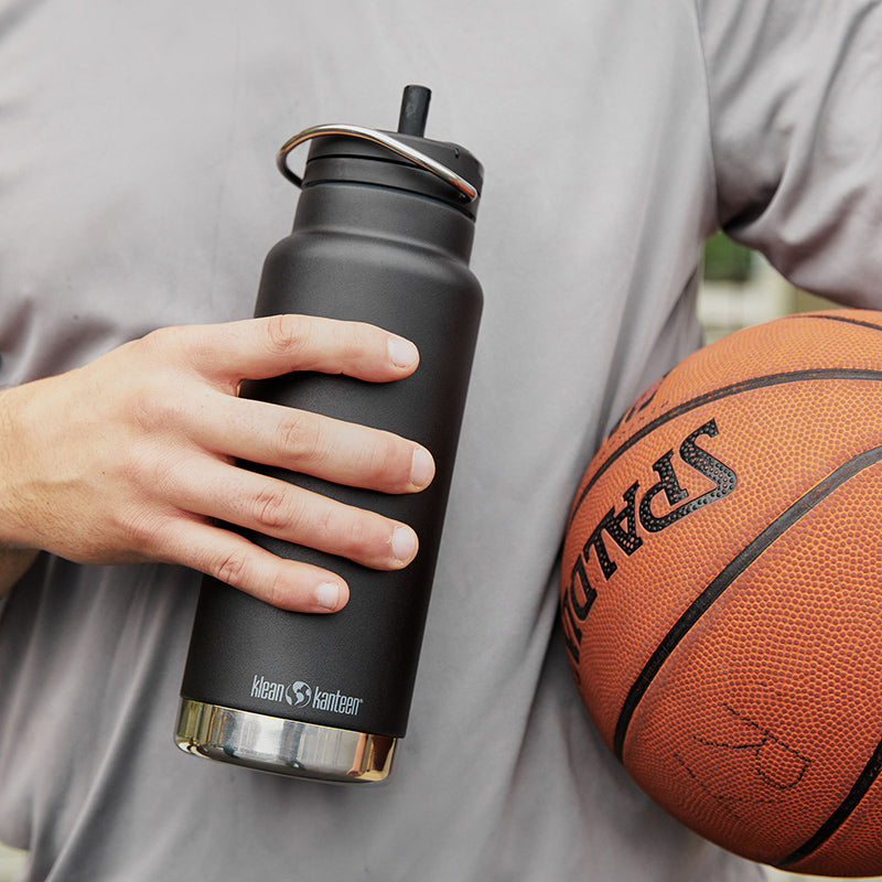 32oz-tkwide-with-twist-cap-o7 tkwide_32oz_insulated_bottle_twist_closeup_basketball_square.jpg